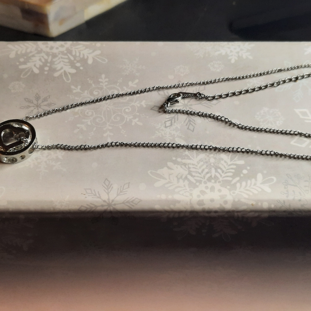 18kt gp necklace